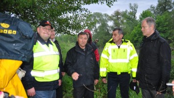 Руси помажу Зајечару: Допремљене мобилне бране