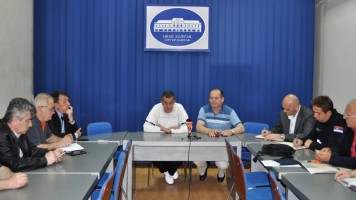 Штаб наложио хитну дезинсекцију