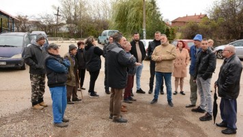 Реконструкција пута од Великог Јасеновца ка железничкој станици Табаковац 