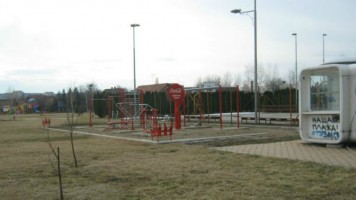 Стручни тренери и у теретани на Поповој плажи