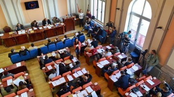 У систему локалне самоуправе нема вишка запослених