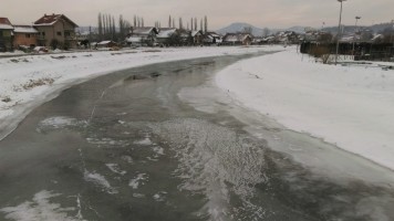 Путеви проходни,а на Црном Тимоку има леда