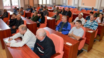 Субвенције за 34 зајечарска сточара –Станковић: Повећати  број уматичених грла на територији града!