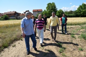 Градоначелник Огњеновић обишао радове на насипима