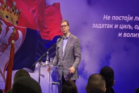 ВУЧИЋ У ЗАЈЕЧАРУ НАЈАВИО НОВЕ ПРОЈЕКТЕ 