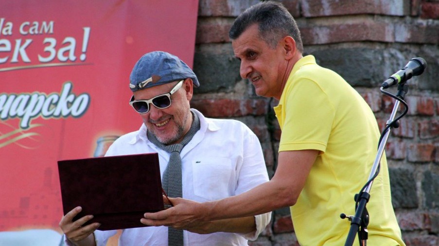 ПОЧЕЛА 49. ГИТАРИЈАДА: НЕША ГАЛИЈА НОВИ РОКОНАЧЕЛНИК