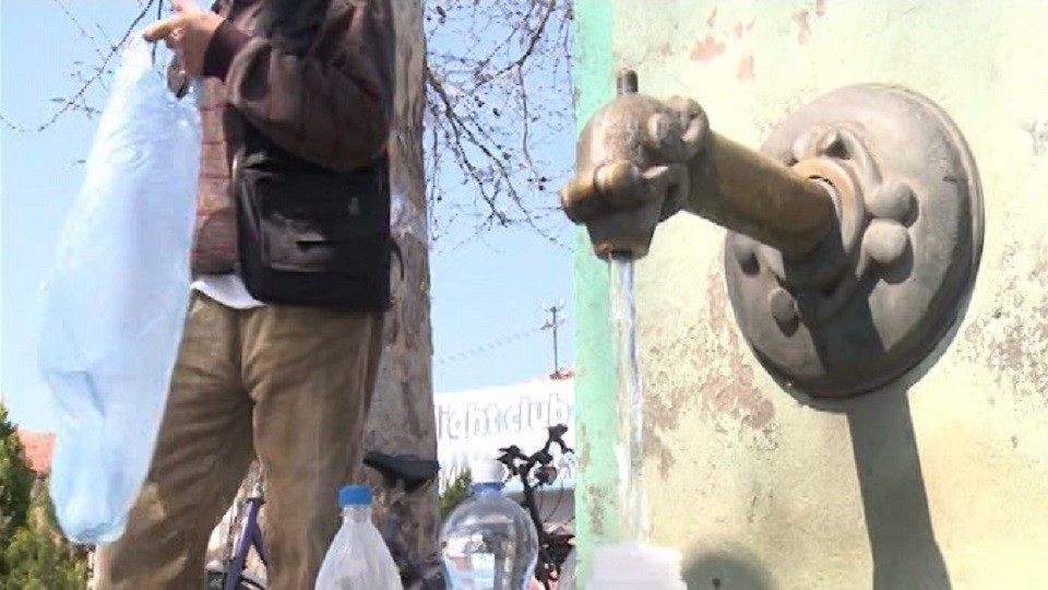 Вода није за пиће на пет артеских чесама у граду