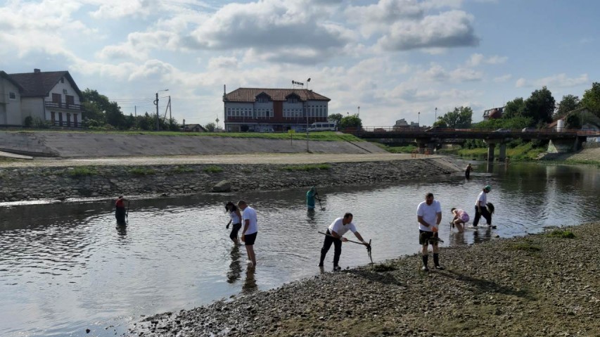 Зајечар: Чишћење корита Црног Тимока