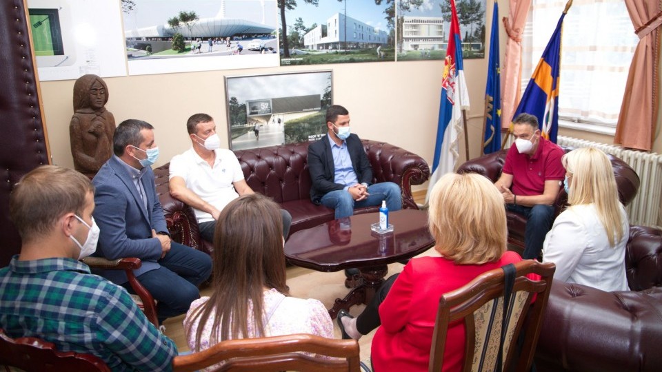 Одржани округли столови у Зајечару: Побољшање финансирања програма и пројеката од значаја за младе