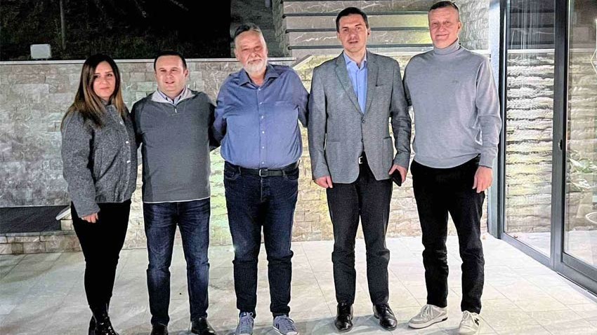 НИЧИЋ СА РУКОВОДСТВОМ ИСТОЧНОГ САРАЈЕВА О БРАТИМЉЕЊУ 