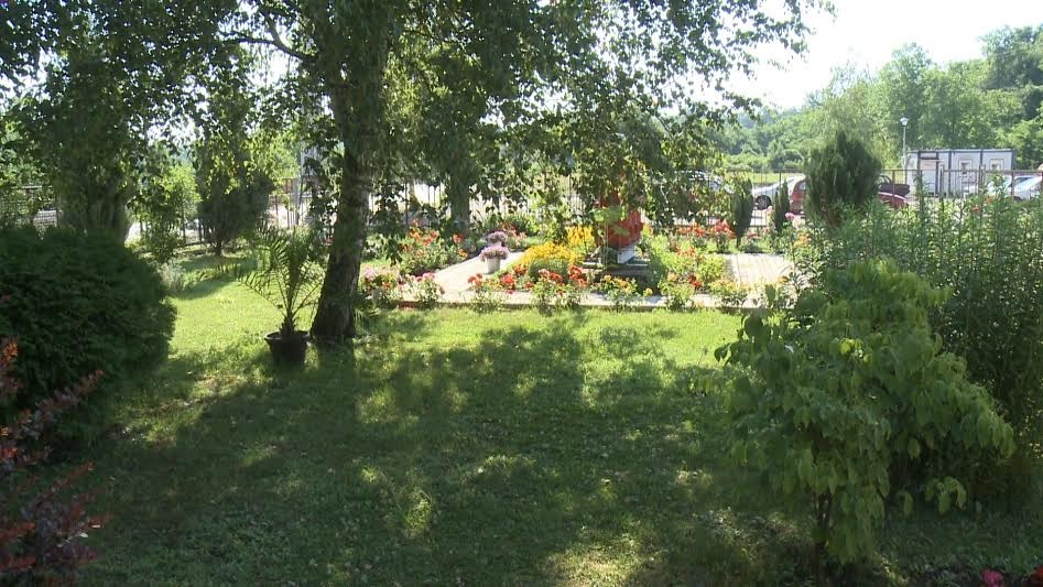 У току оцењивање најлепших дворишта