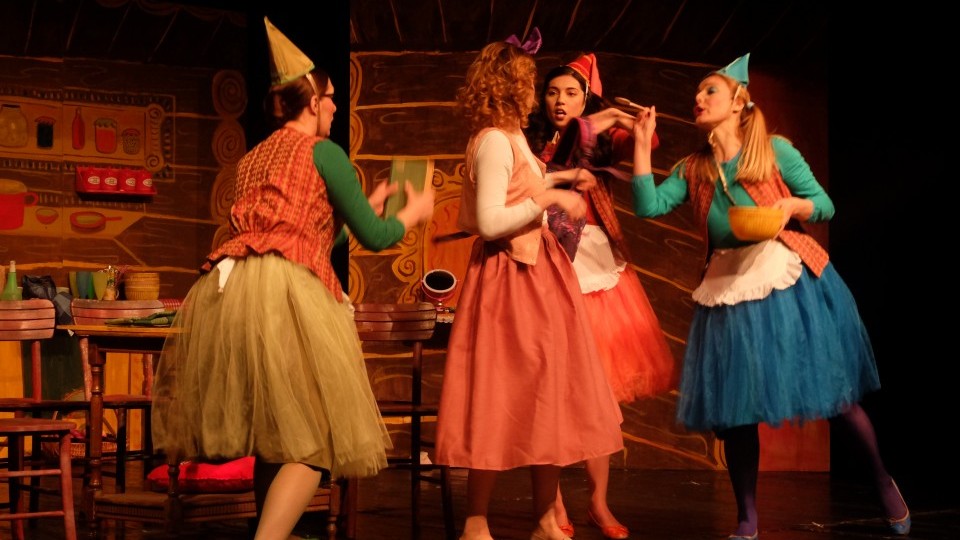   „Успавана лепотица“ одушевила публику -Вечерас се затвара фестивал! 