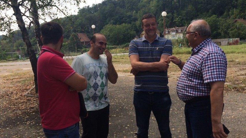 Акција чишћења и уређења паркова и зелених површина у Гамзиградској бањи